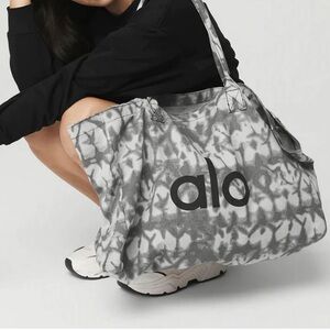 ALO Yoga Black and Gray Patterned Tote Bag